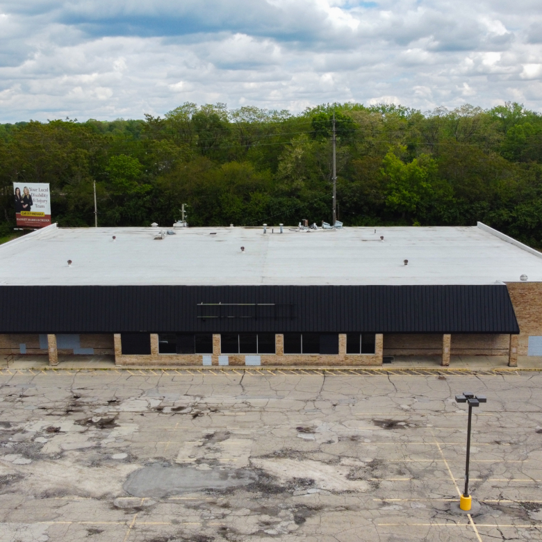 Owner-User or Redevelopment Commercial Opportunity in Indy