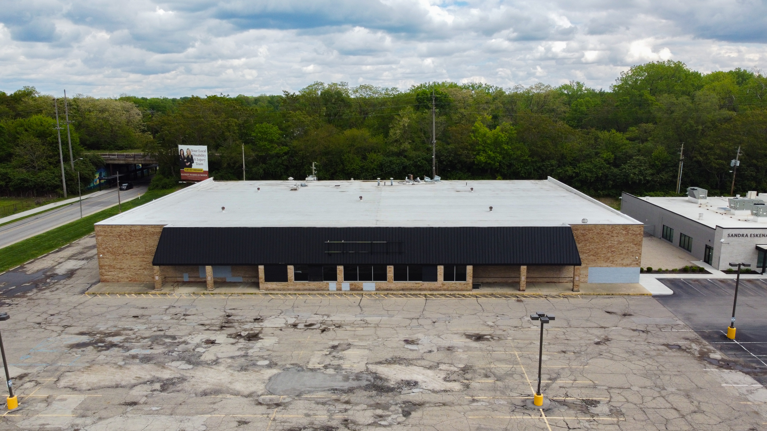 Owner-User or Redevelopment Commercial Opportunity in Indy