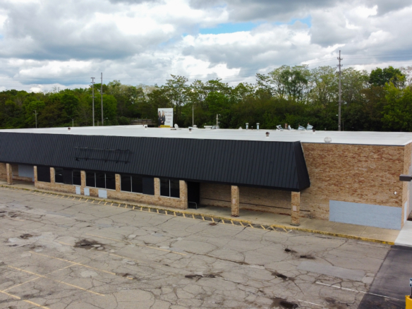 Owner-User or Redevelopment Commercial Opportunity in Indy