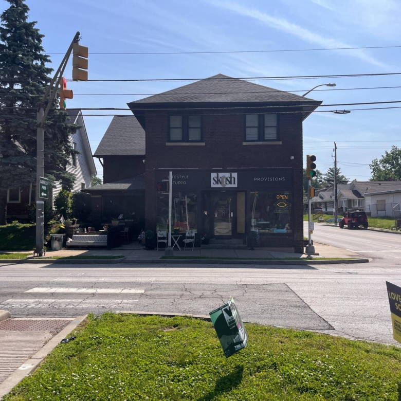 Newly renovated mixed-use building adjoining Garfield Park