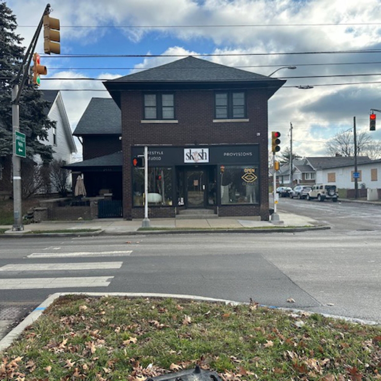 Newly renovated mixed-use building adjoining Garfield Park