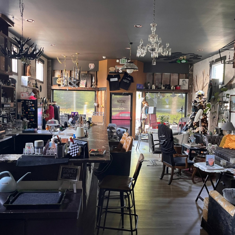 Newly renovated mixed-use building adjoining Garfield Park