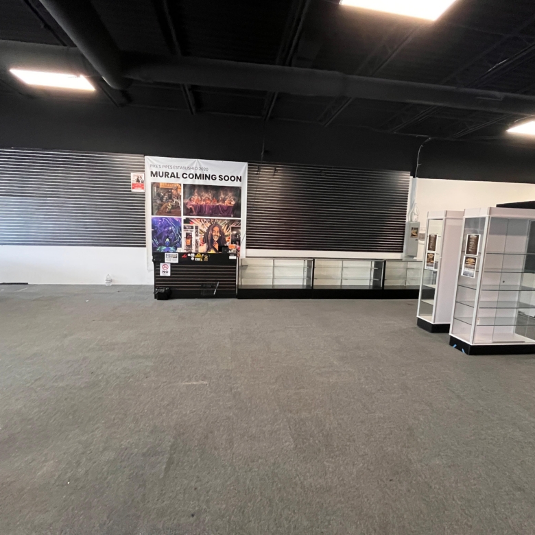 Retail | 1 space available | 1269-2966 SF