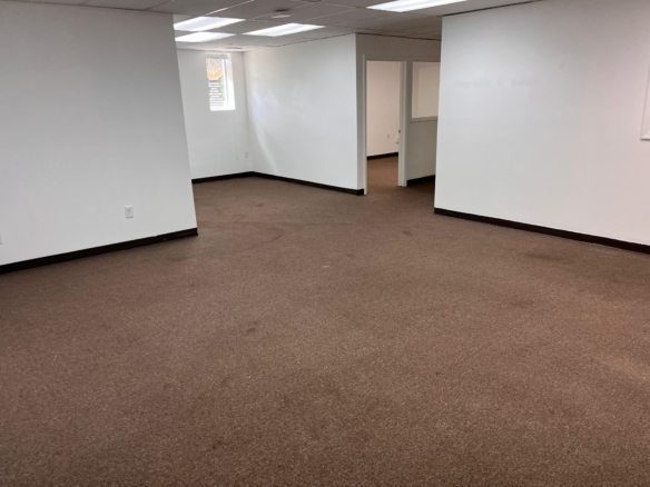 Northeast Indianapolis Professional Office Opportunity