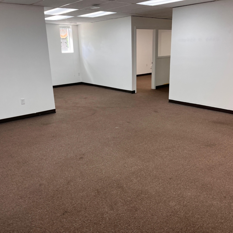 Northeast Indianapolis Professional Office Opportunity