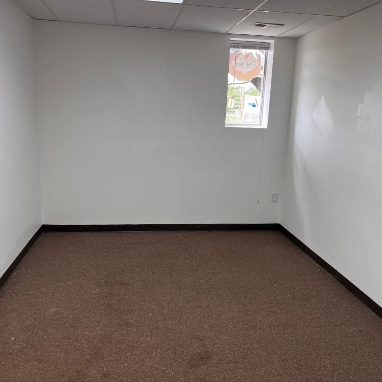 Northeast Indianapolis Professional Office Opportunity