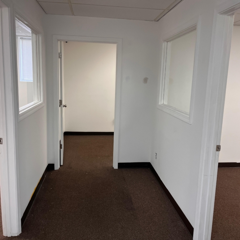 Northeast Indianapolis Professional Office Opportunity
