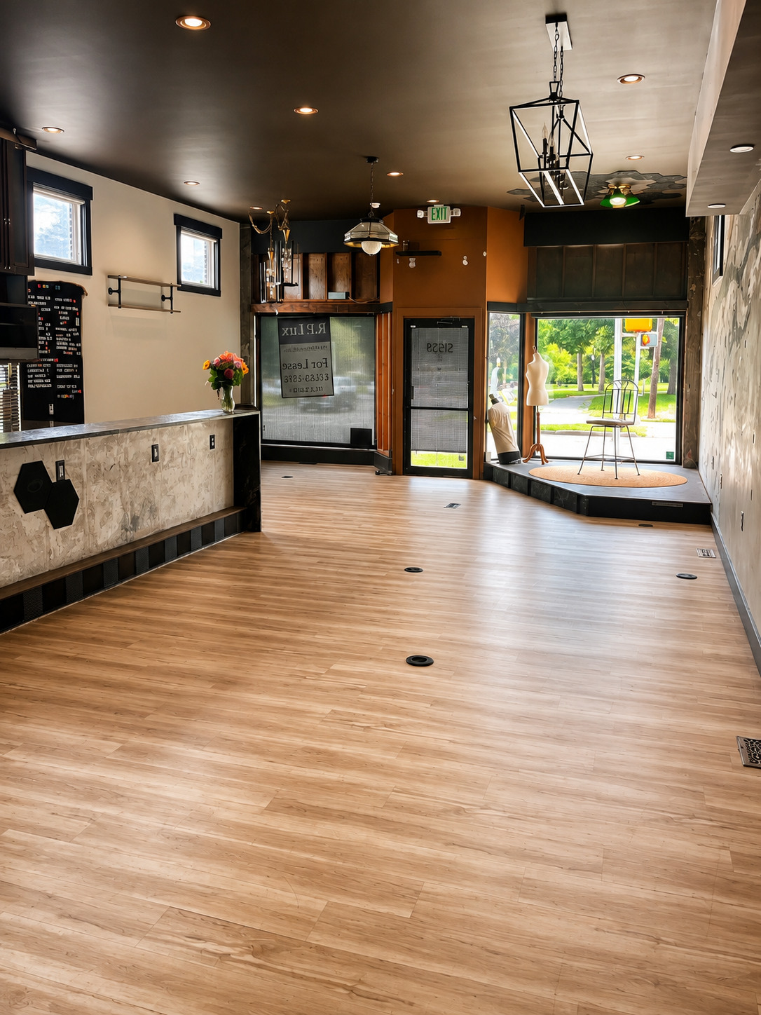 Corner Café/Retail Storefront — Garfield Park