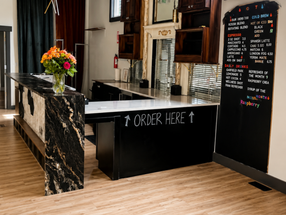 Corner Café/Retail Storefront — Garfield Park