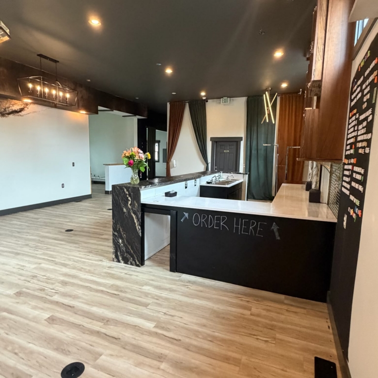 Corner Café/Retail Storefront — Garfield Park