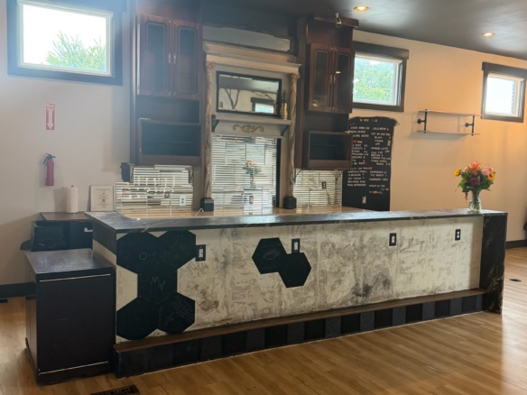 Corner Café/Retail Storefront — Garfield Park